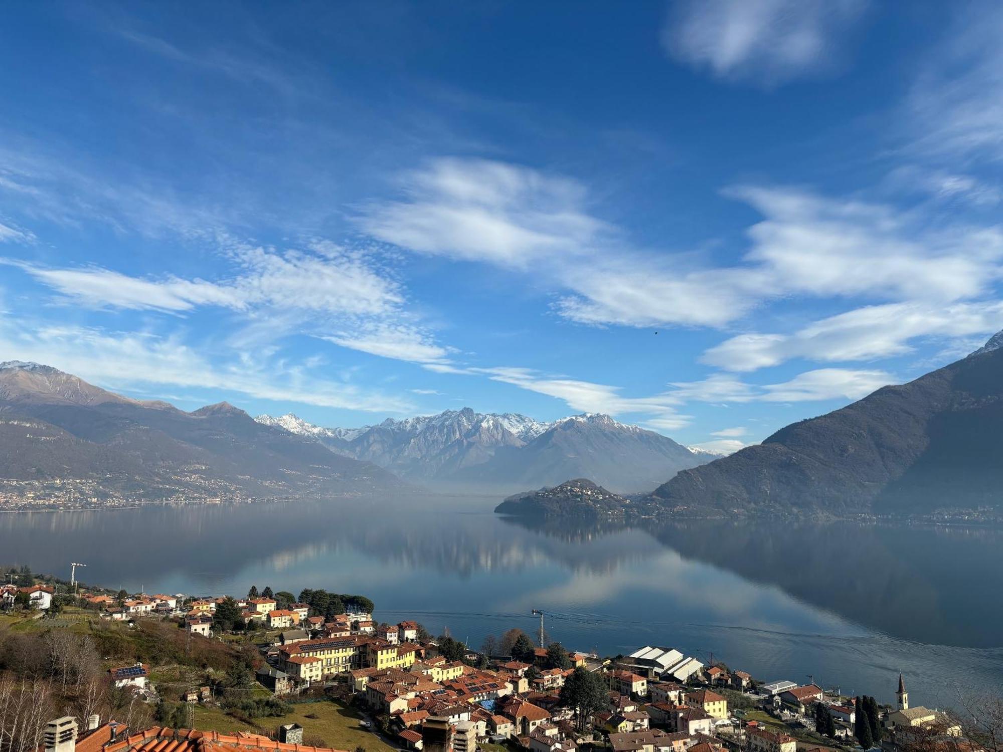 Apartment Monte E Lago Pianello Del Lario Екстер'єр фото